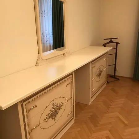 Apartment Gabor Pal 1 2 *